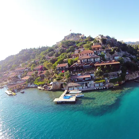 住宿加早餐酒店 Ankh 3*