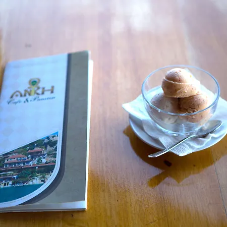 住宿加早餐酒店 Ankh 3*