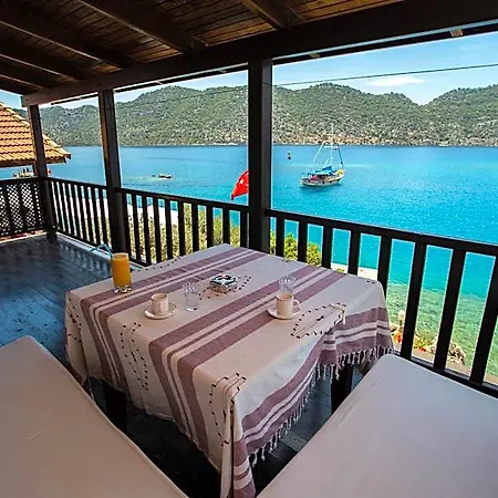 Ankh Bed & Breakfast